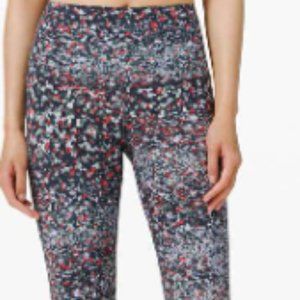 lululemon leggings, size 10 GUC